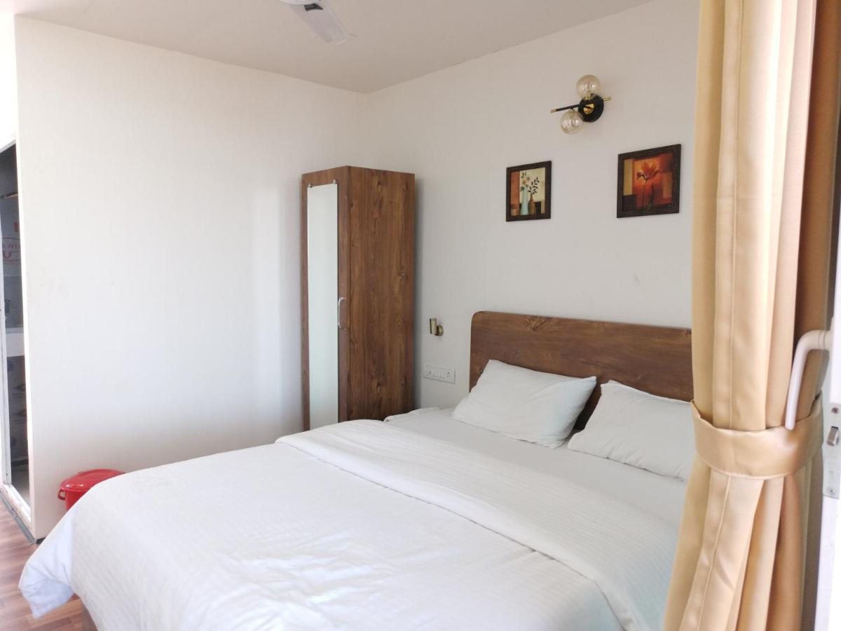 The Koasta Sea View Resort Korlai Exterior photo