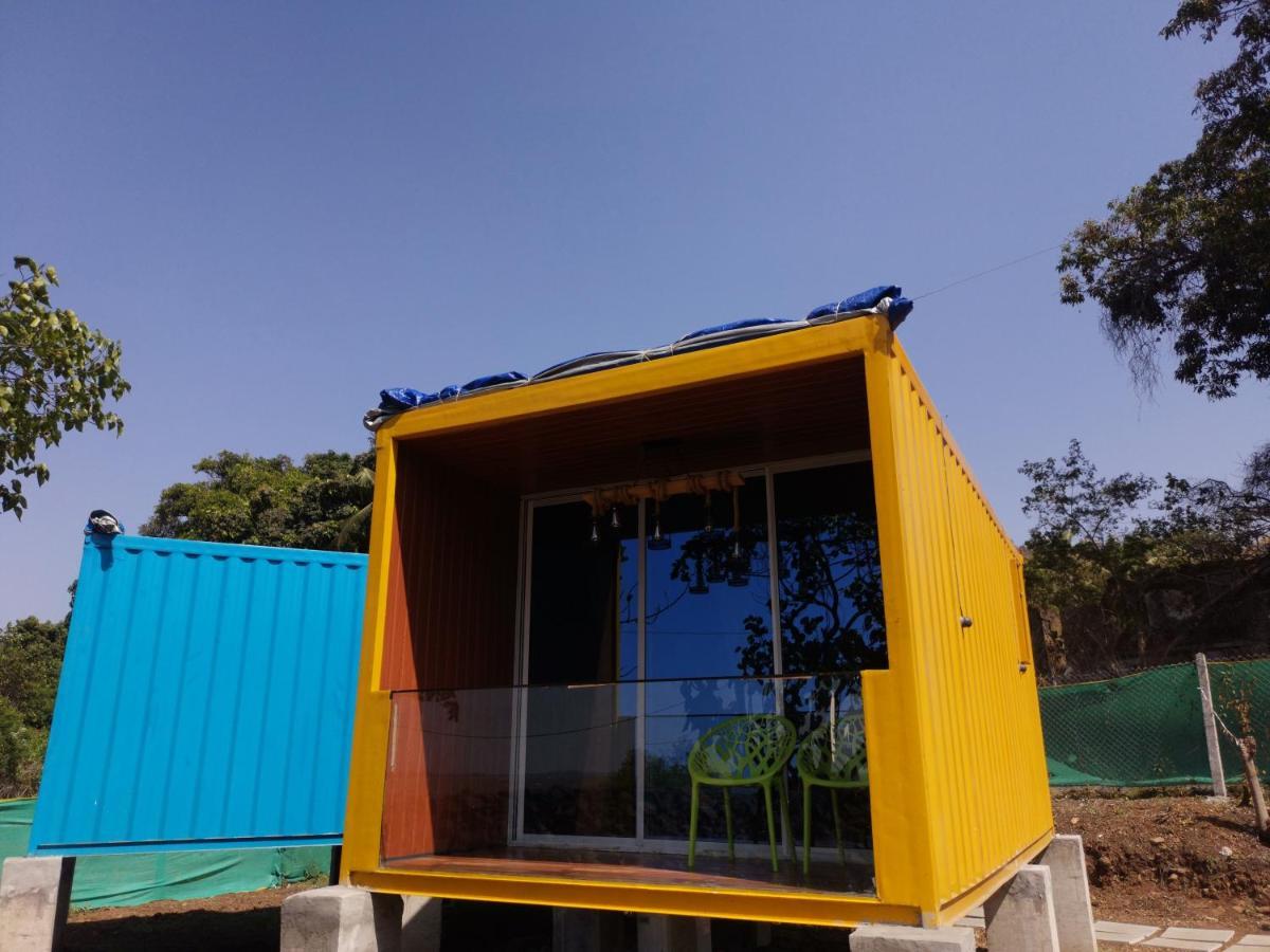 The Koasta Sea View Resort Korlai Exterior photo