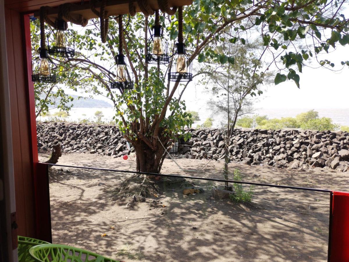 The Koasta Sea View Resort Korlai Exterior photo